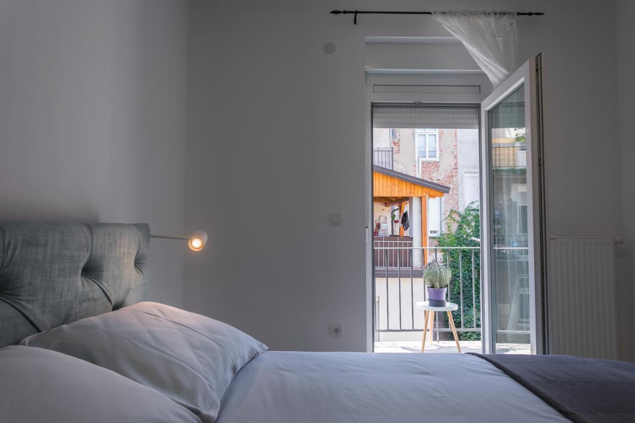 Go2Zagreb Chick Apartment Private Parking Available Exterior foto